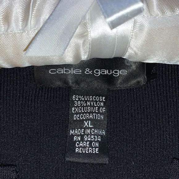 Cable & Gauge Gorgeous Dressy Cardigan has Pearly beads deco, front hook closure - Picture 7 of 9